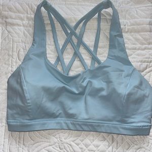 Lululemon Free to be wild Bra